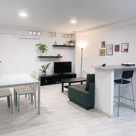 Gmc Turistics - Great Apartment For Groups & Families Málaga Esterno foto